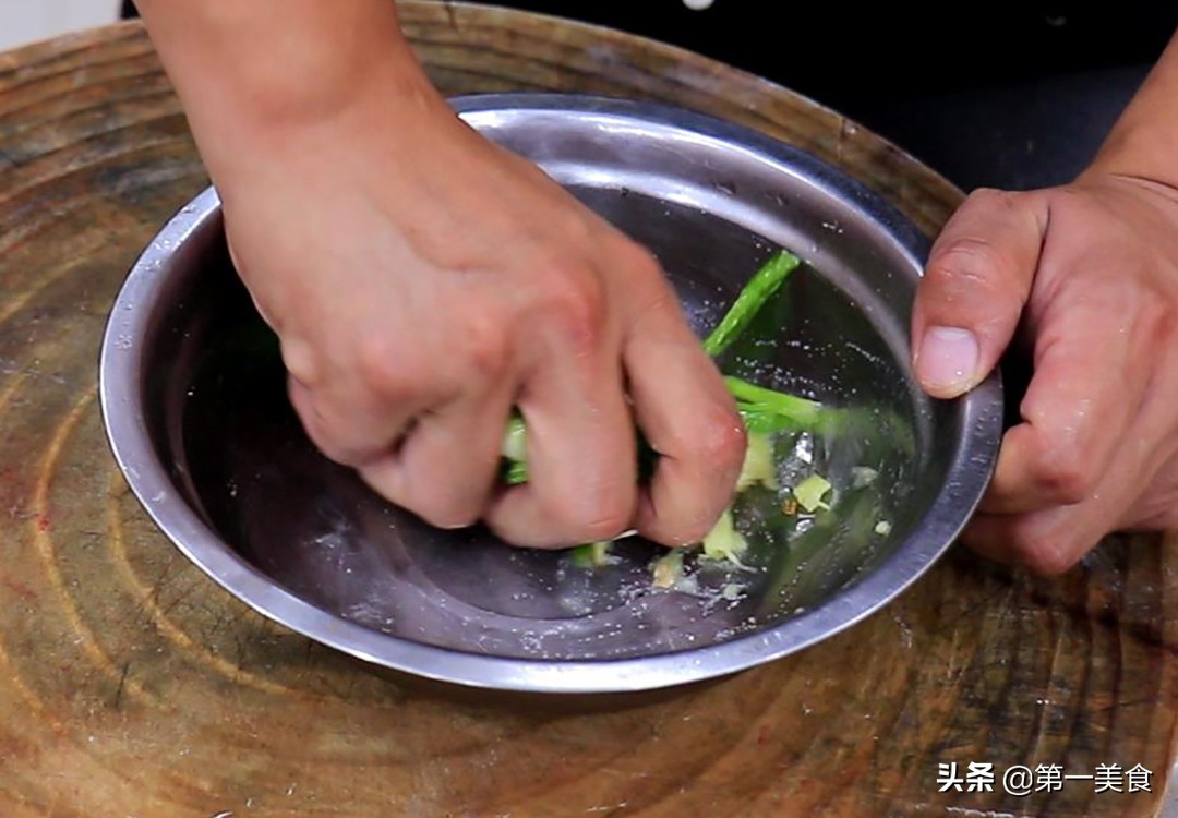 图片[3]-【香煎带鱼】做法步骤图 色泽金黄 外脆里嫩又营养-起舞食谱网