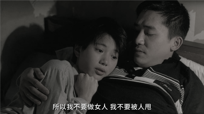 顶撞向华胜，曾被成龙封杀，张智霖却爱了她2