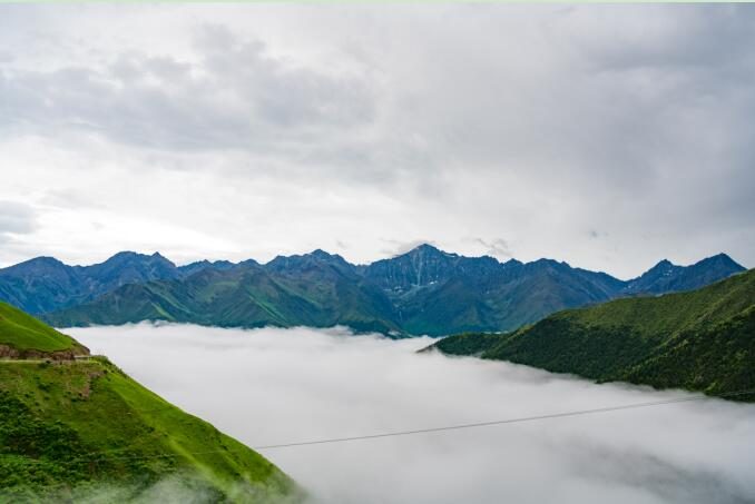 这台电车，比奔驰S级安静，开起来比燃油车还爽
