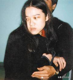 22年前台湾“清华”大学情杀案：伪造现场后一片