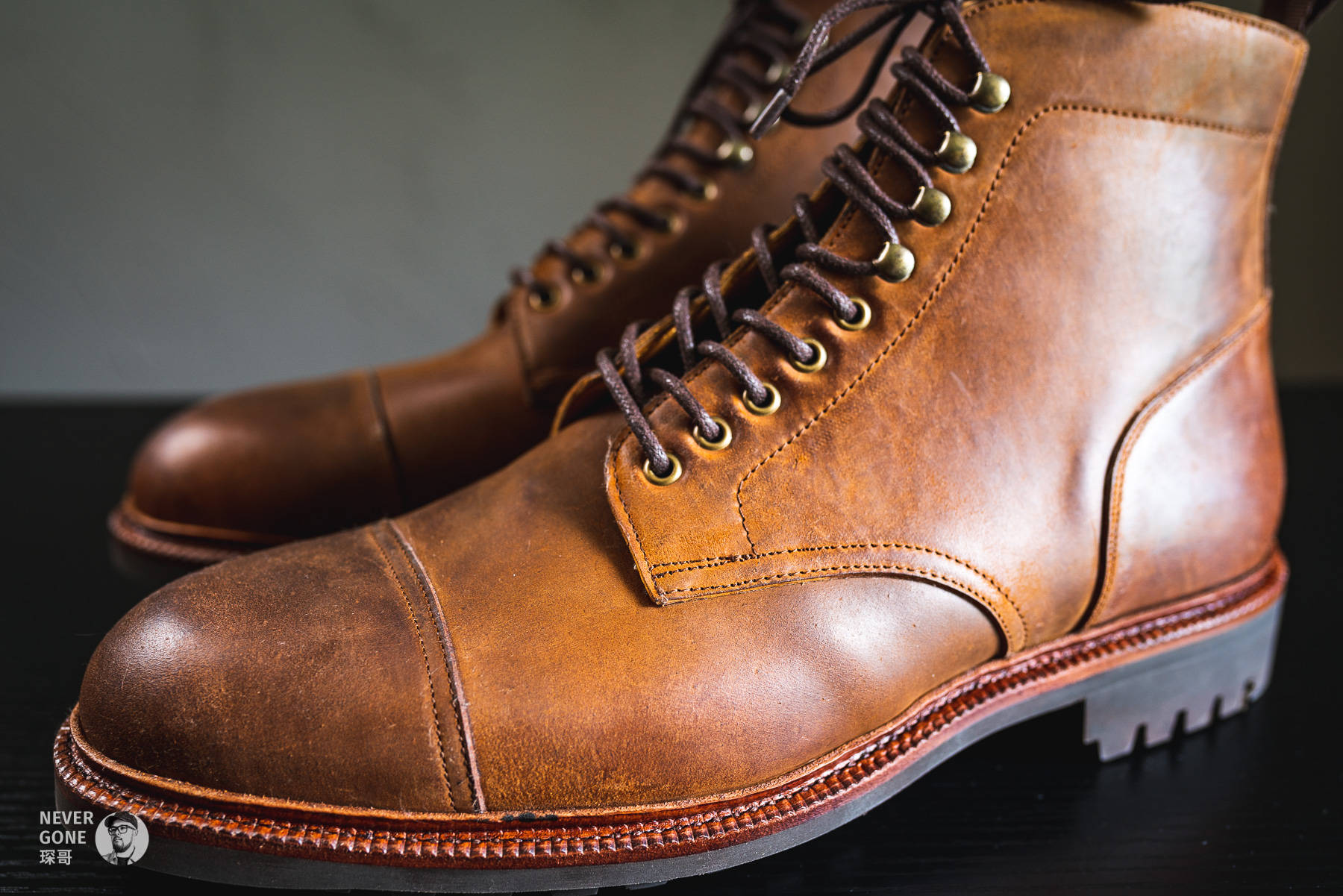 2000多块带来船新的穿着体验：Meermin油蜡马臀靴