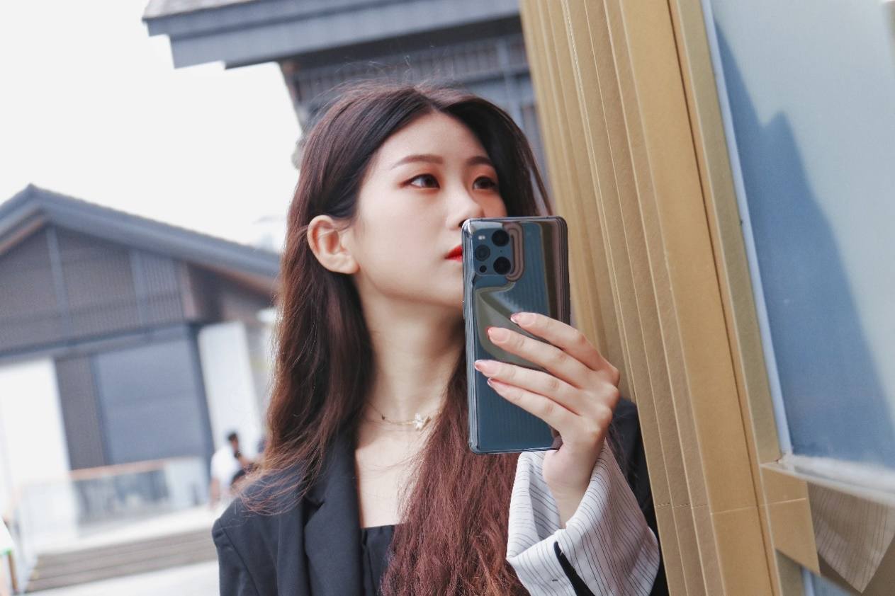 别问4K出头的OPPO Find X3 值不值得入手，用过才知道香不香