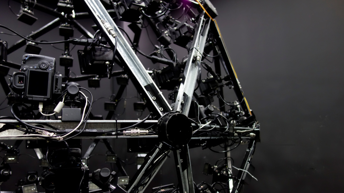 《速度与激情7》中演员保罗沃克车祸身亡，这部