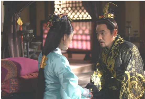 芈月传：怪不得秦王临死前，对芈月动杀心，你