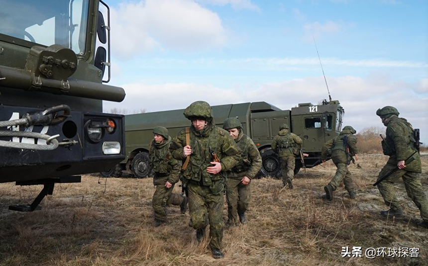 忍无可忍！美国拉27国围堵俄罗斯，俄陆海空兵分四路向霸权说不