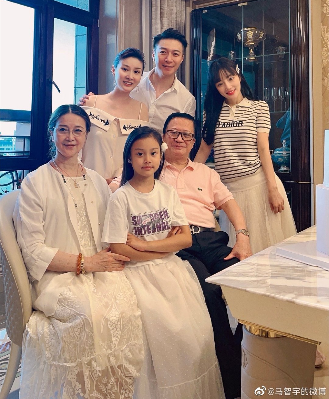 曾是银幕女神，经商后身价上亿：李小璐不争气，但她妈妈是真牛