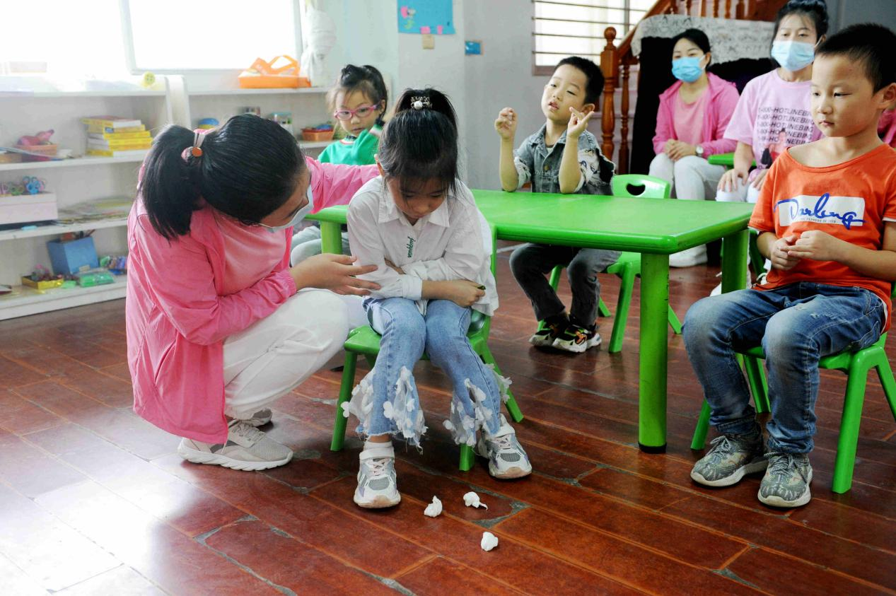“夯实疫情演练 共筑安全防线”淅川县实验幼儿园疫情防控演练报道