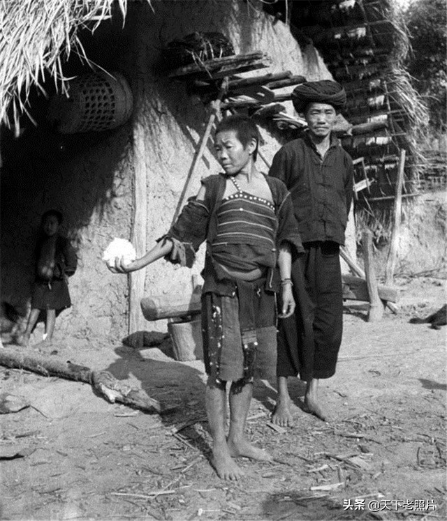 1930年代云南澜沧县老照片 美丽的哈尼姑娘