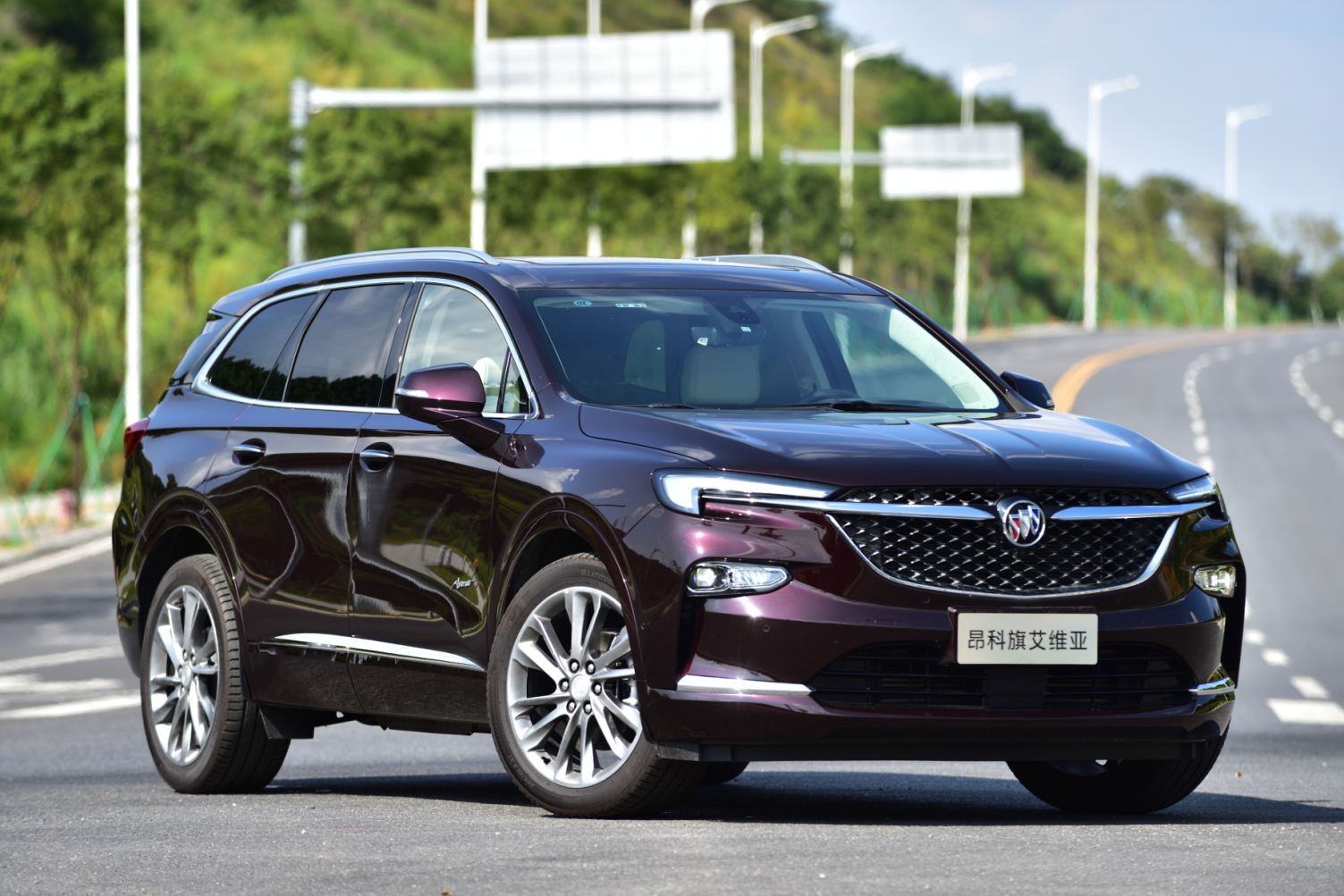 8月16日,2022款昂科旗正式上市,除了对车型数量进行