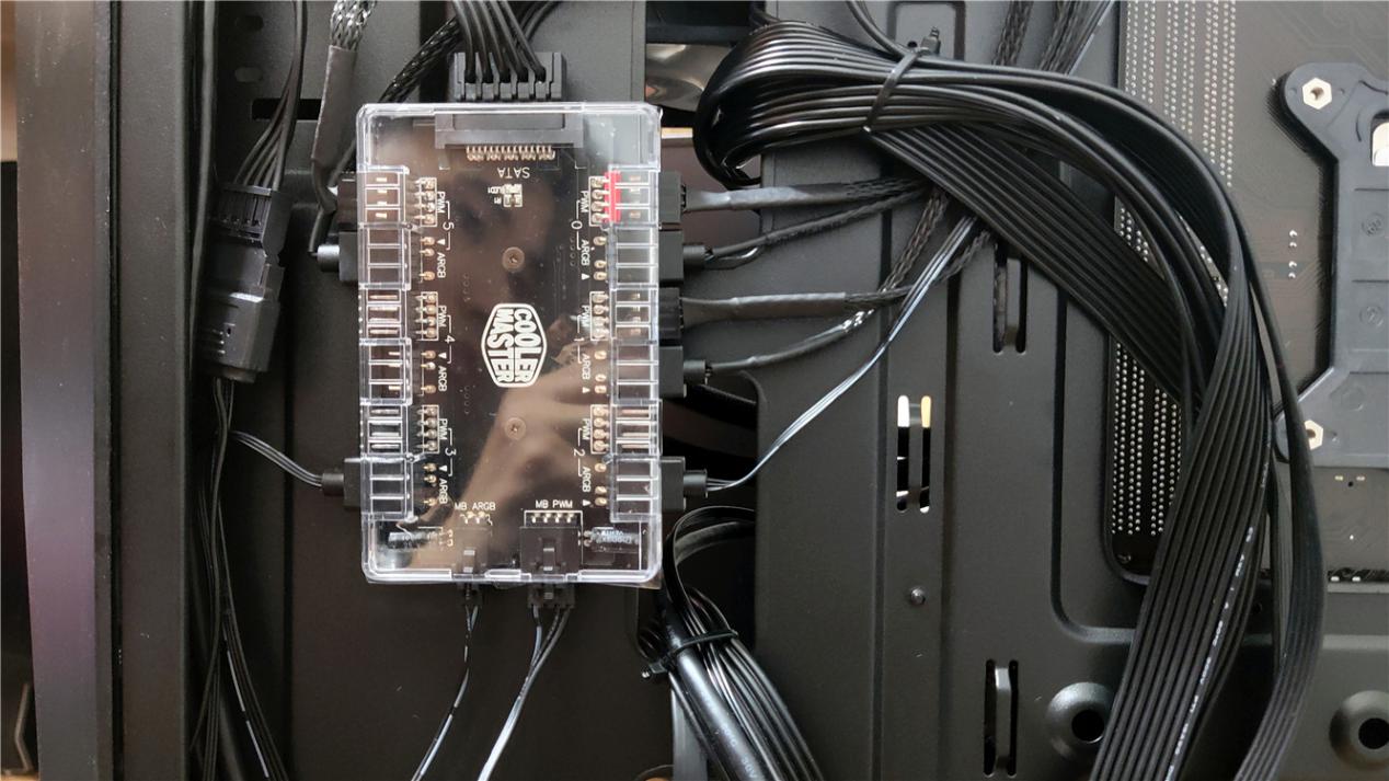 这是第一次也是最后一次，反正我以后再也不找“熟人”装机了