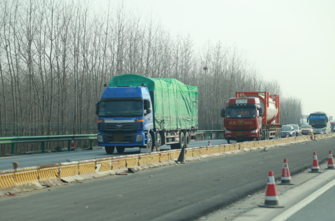 整车运价下跌3成！交通部：将合理调控市场运价