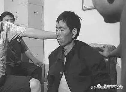 强奸女邻居获刑4年，出狱后杀害女邻居一家8口｜中国大案纪实