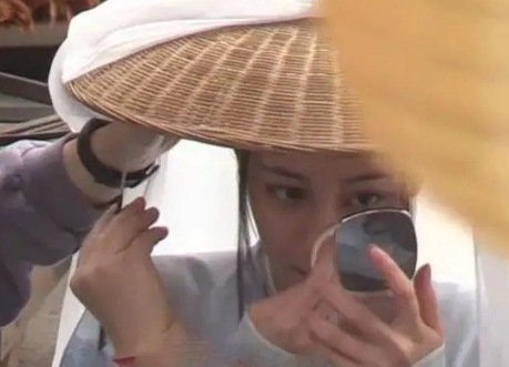 《极限挑战6》开播！迪丽热巴回归颜值下降，法