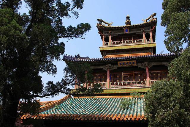 故宫禁止对外开放的阁楼，3件宝物不见天日，却