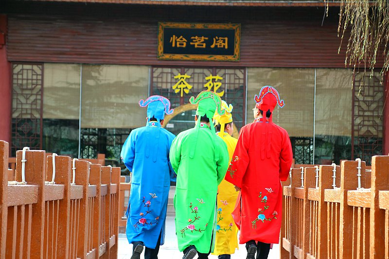 真的吗?古代“四大才子”穿越来到平凉广成大酒店啦
