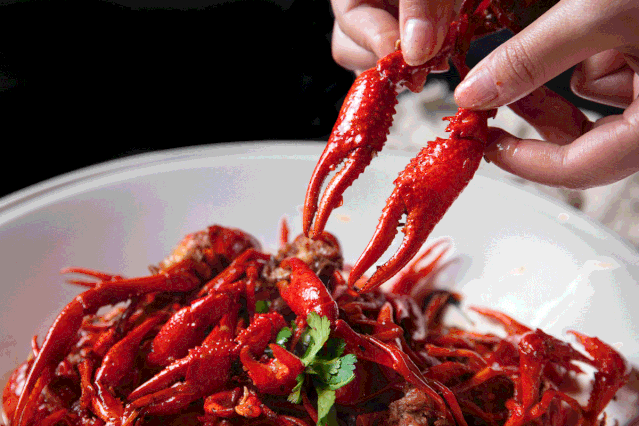 2020年夏天最爱小龙虾盘点！这5家吃完就想嗦指头
