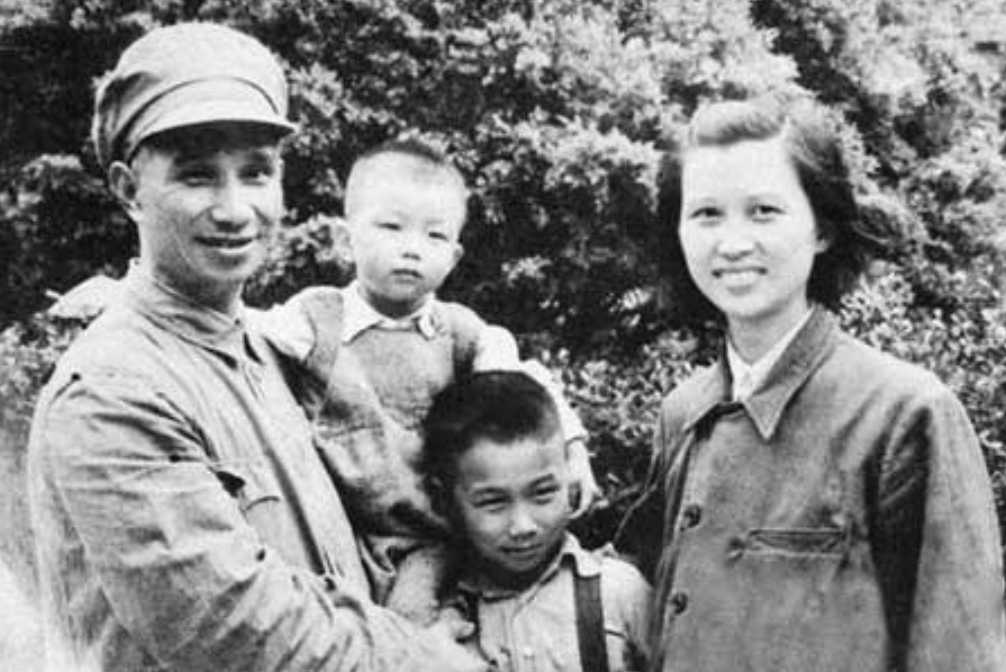 开国大将粟裕子女今何在？三个子女全部参军，