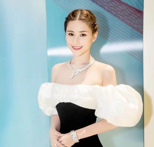 靠3条家规教育17个子女，何鸿燊是怎么做到的？
