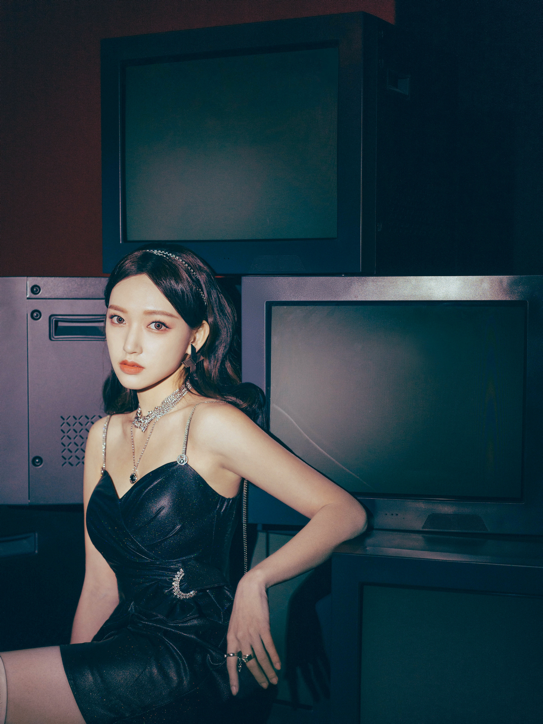 22岁知名女星妹妹出道？五官立体颜值惊人，网友：二代范冰冰？