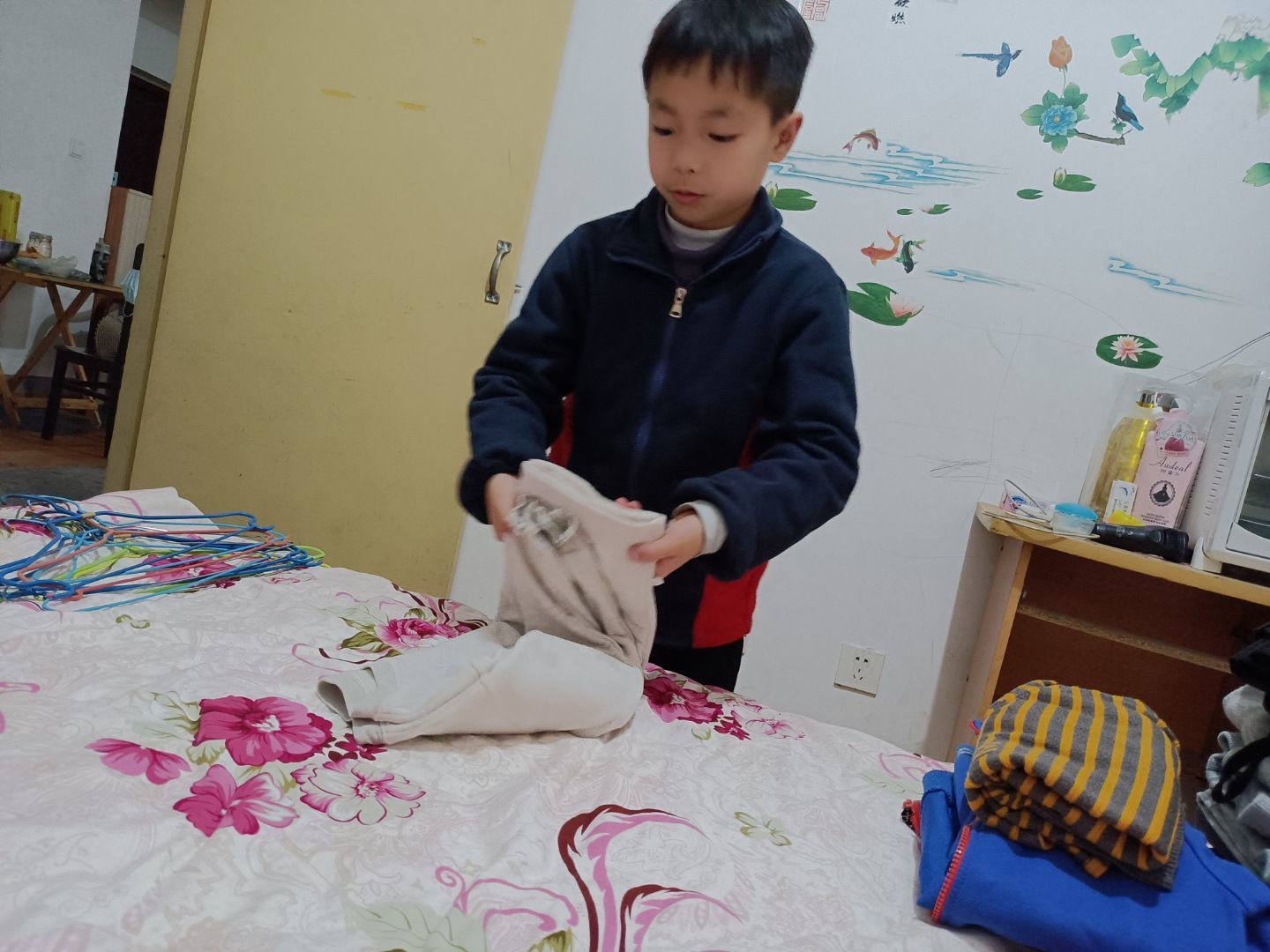 成都市双流区实验小学东区自立劳动教育课程之日常劳动课程报道