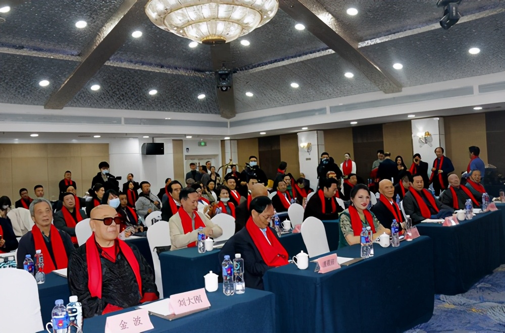中国教育春晚《健康中国年》新闻发布会在京举行
