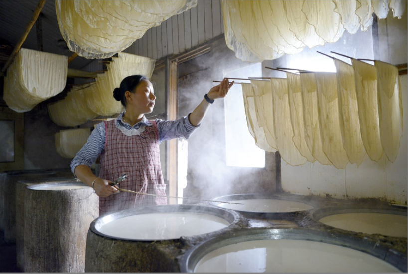 开个食品生产加工小作坊，把我家祖传的美食发扬光大