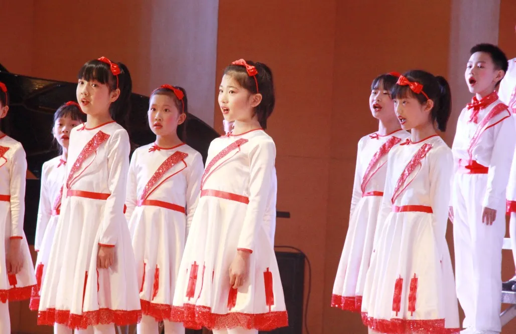 阳光下成长丨成都市双流区棠湖小学参加区第十三届中小学艺术节