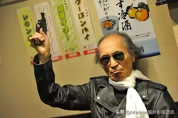 今天我要推荐的这部电影就是2015年的作品《龙三和他的七人党》