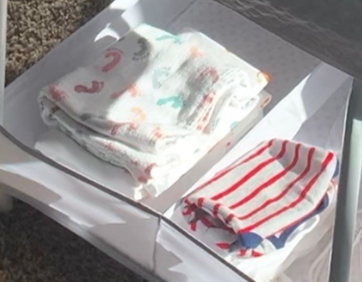 朋友曝光张恒家中的内景婴儿床底部成焦点，张