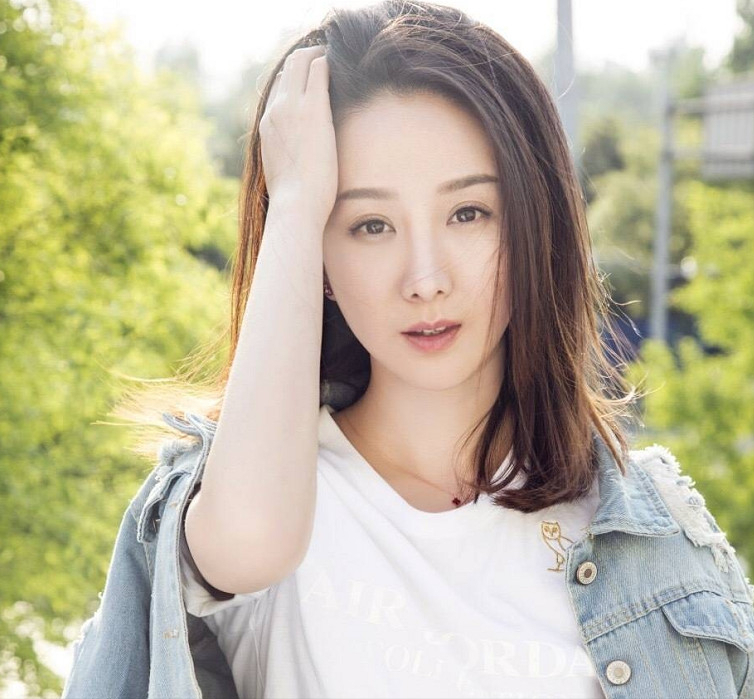 王陽的低調(diào)情史：靠帥氣征服了2個(gè)女人，寵妻如命成娛圈一股清流