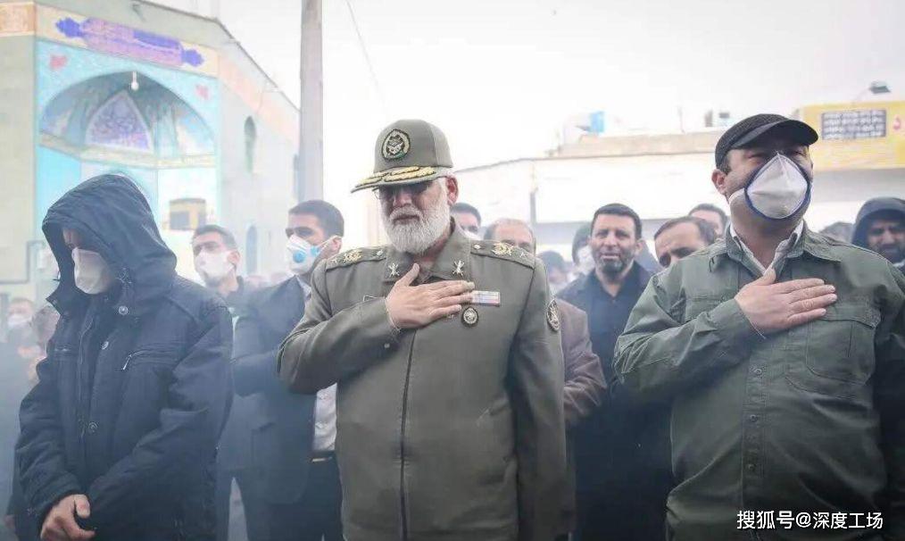 以色列轰炸专打痛处，伊朗真顶不住了：10万大军被迫从叙利亚撤退