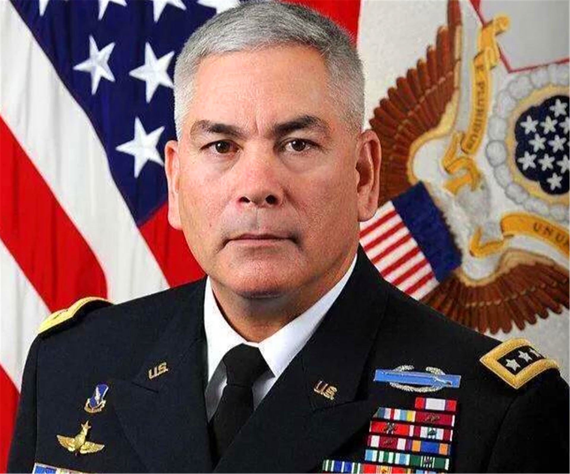 美国上将叫嚣在任何一国开战都不怕，俄罗斯专家：这四国你试试