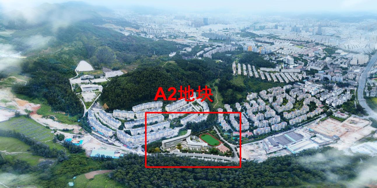 一个占红旗小学，另一个占莲华小学，德润地产昆明项目有点东西