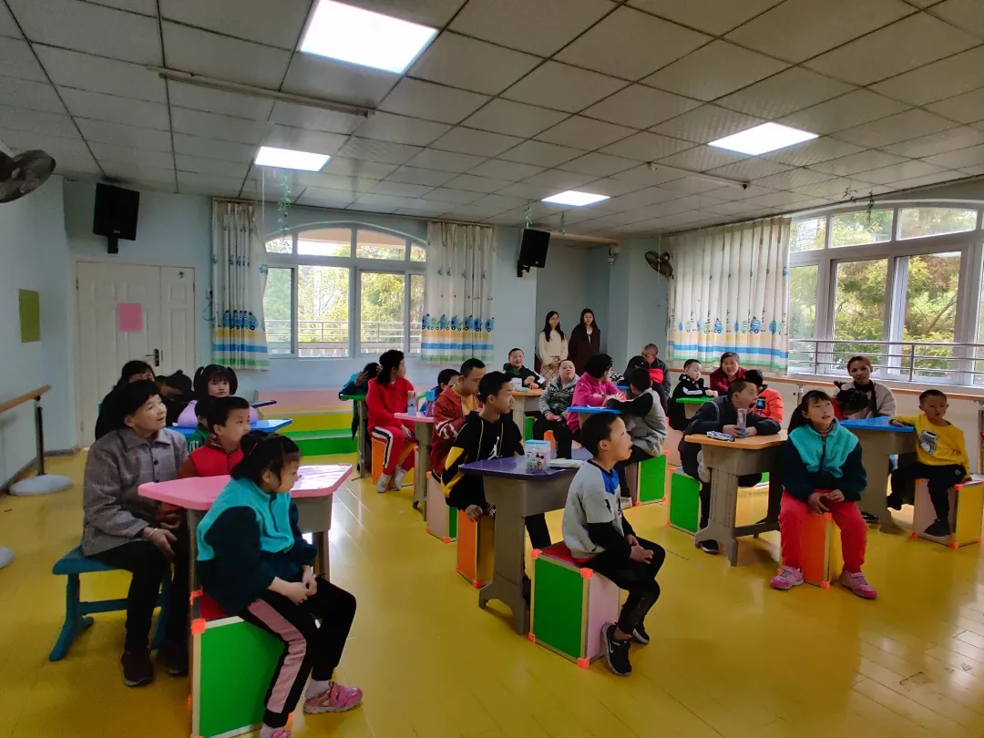 活动传文化 清明祭英烈——天府新区特殊教育学校学党史活动