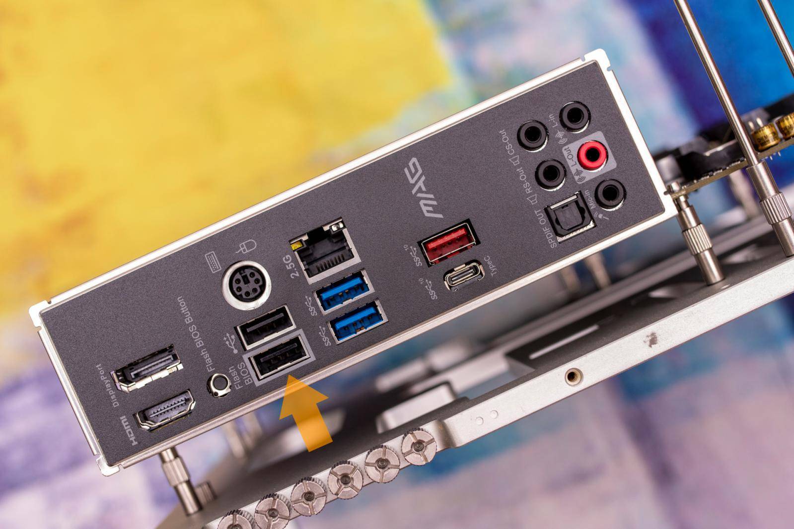 升级PCI-E 4.0，支持双显卡，微星B550M迫击炮开箱