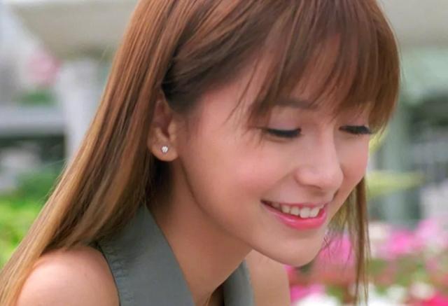 2010年的Angelababy，才是顏值的巔峰時(shí)期，沒有一個(gè)人可以超越