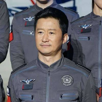 吴京被北京一护士爆料！第一时间低调捐款，今年累计捐款上千万
