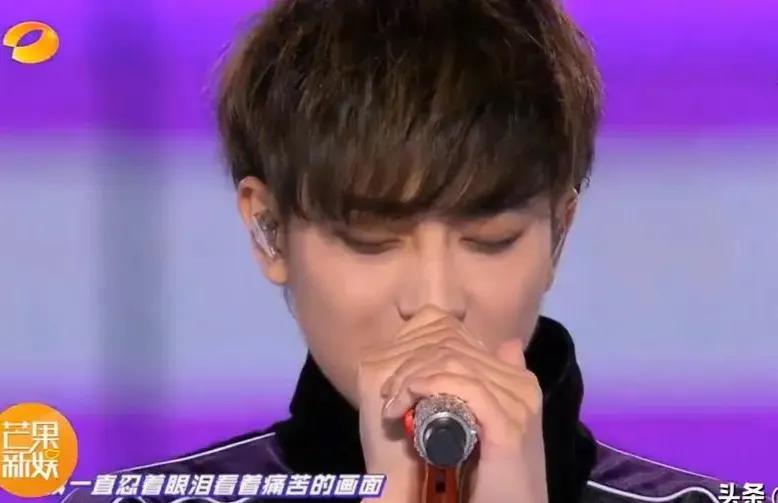 跨年晚会状况百出：汪涵不在状态，应采儿假唱