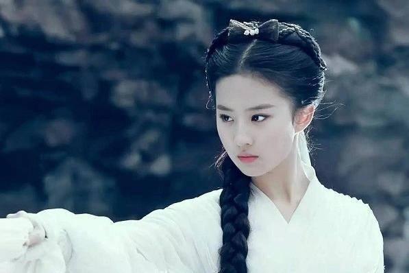 路透|《梦华录》路透曝光！刘亦菲陈晓船上拥吻 网友梦回神雕侠侣