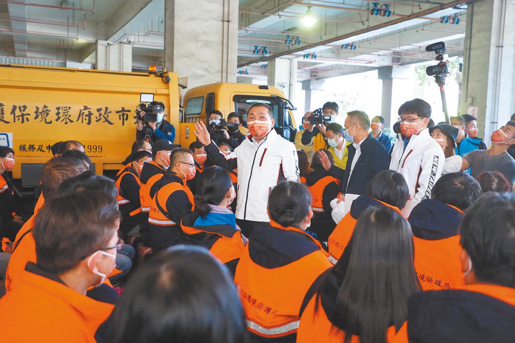 江啟臣邀柯文哲參加藍營論壇，侯友宜表態支持：樂觀其成