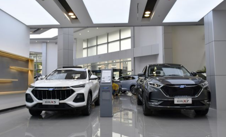 能玩拳皇、打桌球的地方，居然是长安汽车旗舰店？