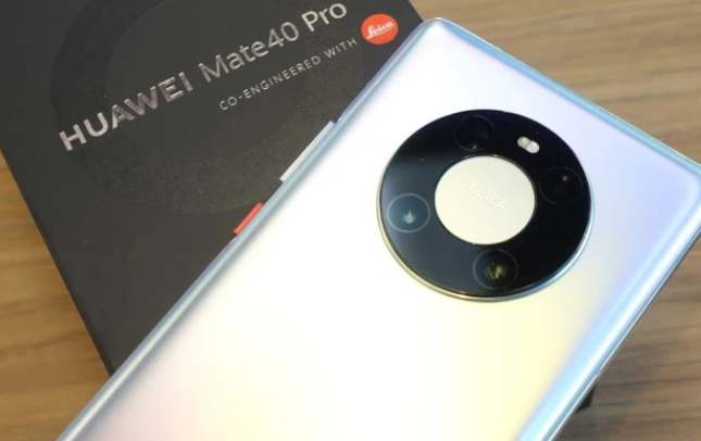 華為Mate50X又被曝光，麒麟9000+18G內存，又是性能王者