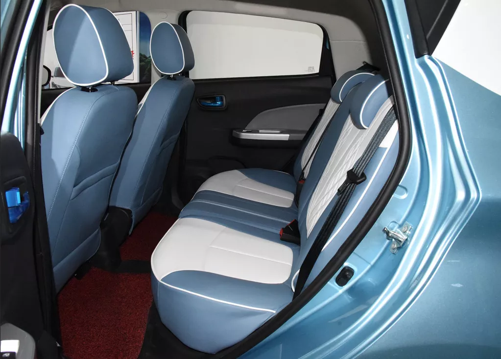 第三款就是上汽荣威的科莱威clever.