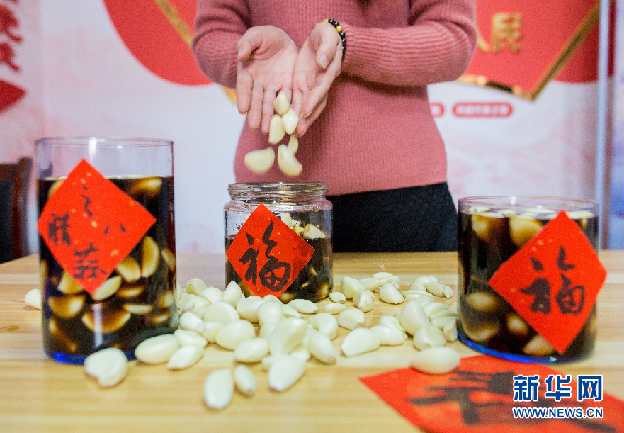 臘八蒜為什麽會變綠？一文讀懂神奇的臘八蒜