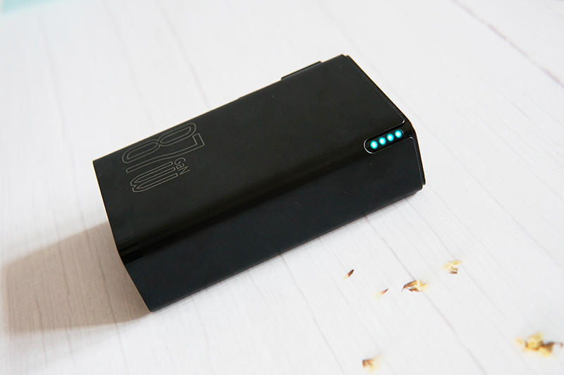 混动双擎，出门一个就够！倍思能量堆87W移动电源评测