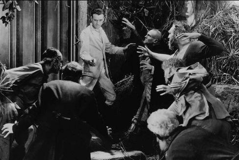 《王国》：丧尸包装下的权谋剧，浅谈韩国丧尸