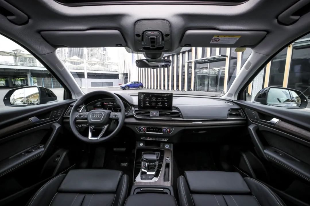 刚上市就打88折，全新奥迪Q5L能搞赢X3、GLC吗