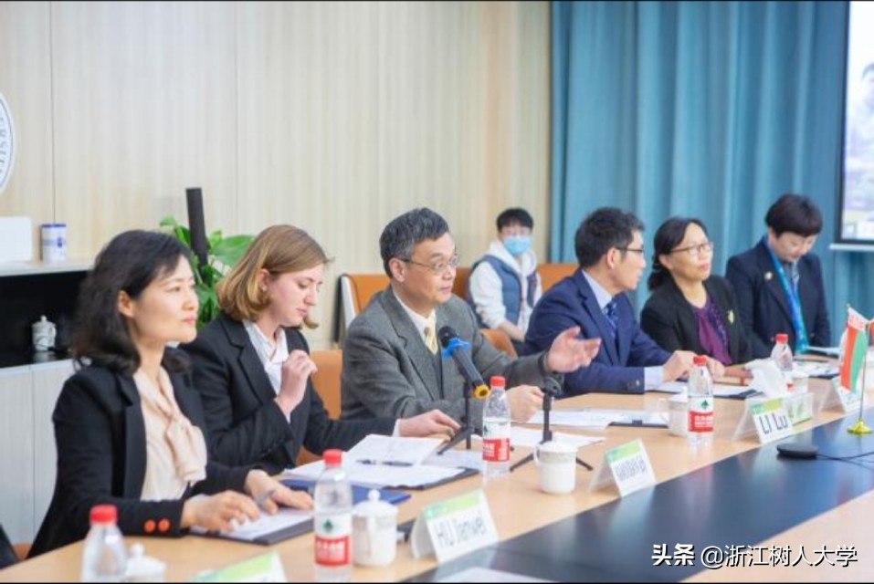 我校与白俄罗斯国立经济大学签署校际合作协议