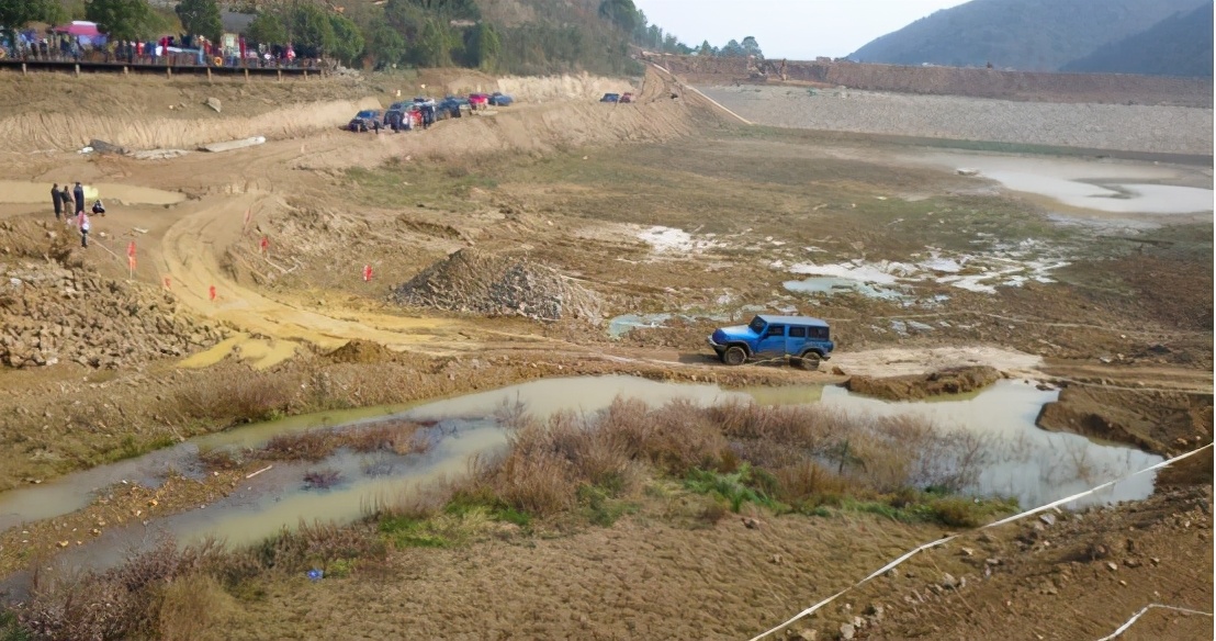 jeep4X4穿越联盟浙江车友会第三届年会