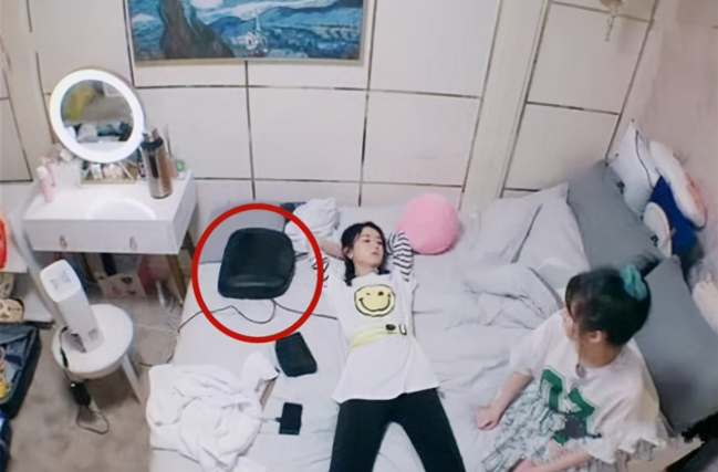 蔡少芬產後像“隔輩人”，趙麗穎產后腰疼，原來明星媽媽一樣有苦